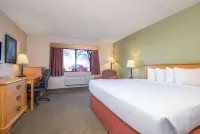 AmericInn by Wyndham Pampa Event Center