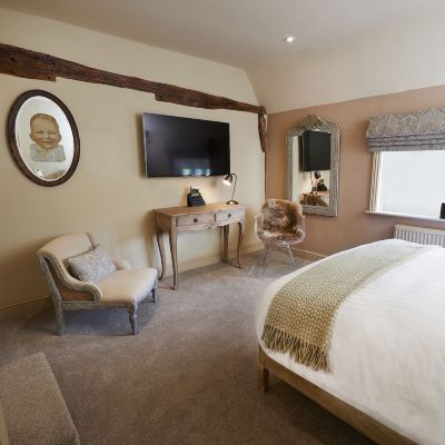 Deluxe Double Room The Tickled Trout Promo Code