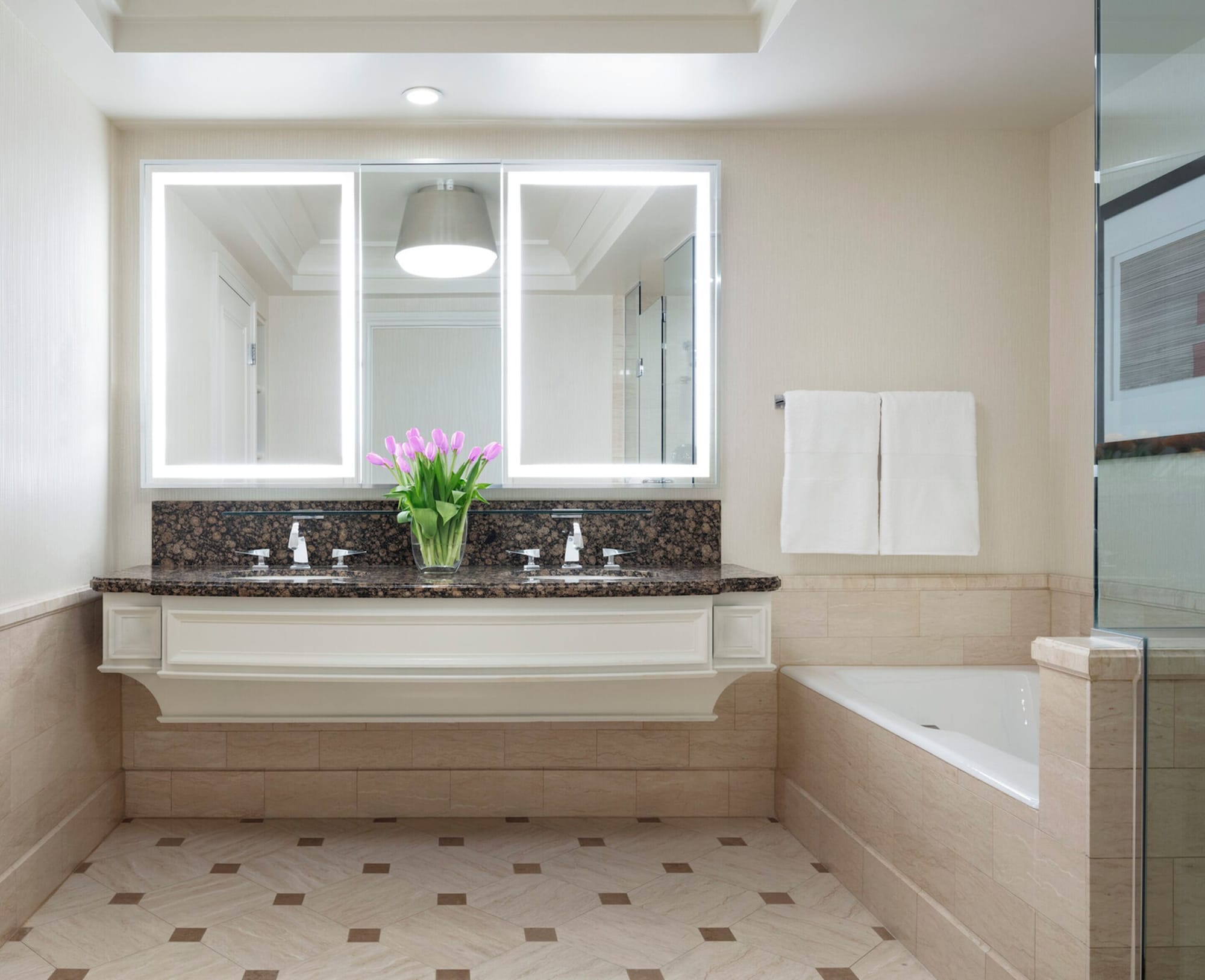 全景體育場景尊貴套房