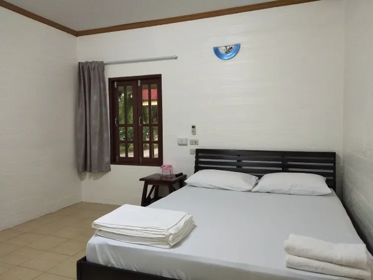 ห้องสแตนดาร์ด เตียงใหญ่ 1 เตียง