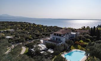 Hotel Ideal - Housity