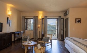 Hôtel Case Latine - Housity
