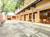 邦古拉西伊斯蘭飯店 瓦魯住宿飯店