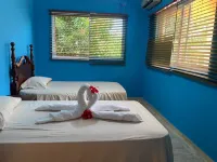 4 Bedroom Villa, Private Pool, Security, Ocean View Hotels in 