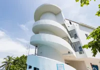 La Loma Suites
