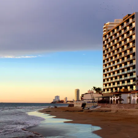 Holiday Inn Resort MAZATLAN by IHG