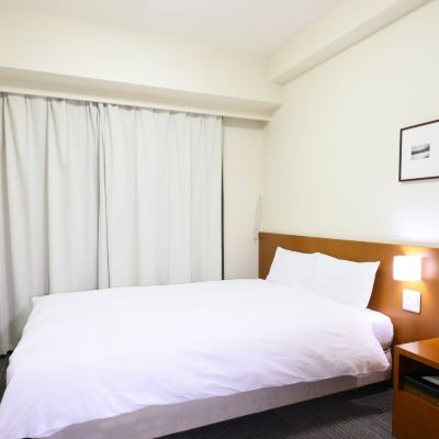 ダブルルーム 喫煙 天然温泉加賀の湧泉　ドーミーイン金沢 クーポン