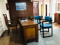 Urban Colonial
