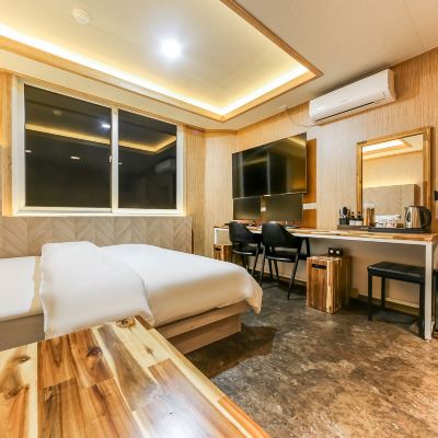 VIP Massage Chair (Saturday And Sunday Lodge Not Provide)/1Pc/Bathtub) Gumi Hotel Y.O 쿠폰