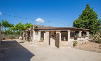 Shostalet - Beautiful Country House with Private Pool in a Rural Environment. Free WiFi