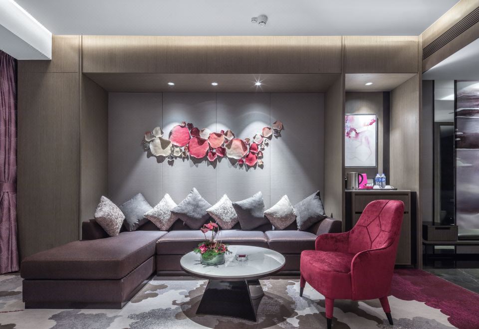 Crowne Plaza KunshanOne-Bedroom Suite