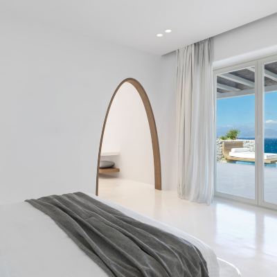 Honeymoon Suite with Private Pool and Sea View