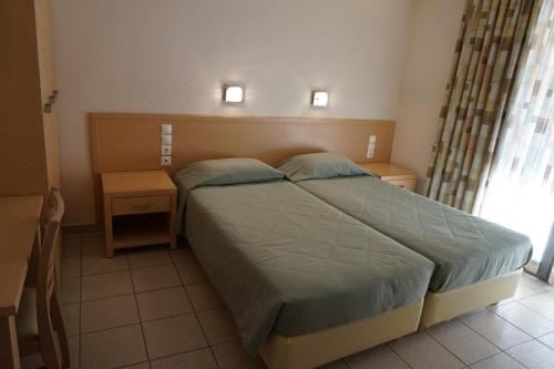 Anna's Studios Apartment