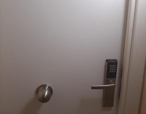 两卧室空调公寓