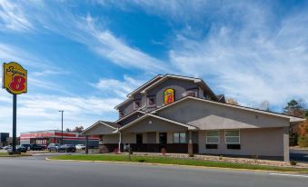 Super 8 by Wyndham Summersville