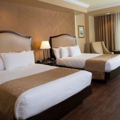 Premium Two Queen Room with View Smoking South Point Hotel Casino-Spa Promo Code