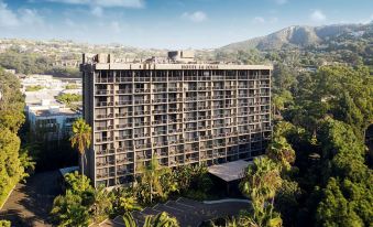 Hotel La Jolla, Curio Collection by Hilton