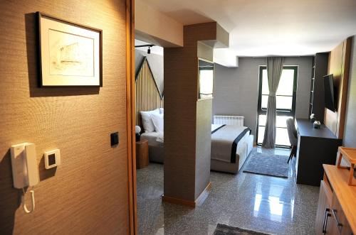 豪华特大床套房