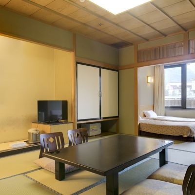 ◇[10～12 Tatami + Twin] [Japanese-Western Room] [Non-Smoking] [Mountain View] みなかみホテルジュラク クーポン