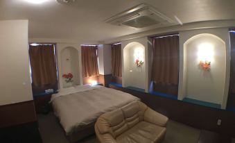 Family Inn Koriyama Inter Tomita