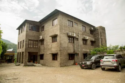 Siddhartha Resort, Chisapani Hotels in 