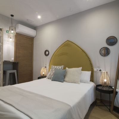 Double Room with Private Bathroom AbraCadabra Suites Promo Code