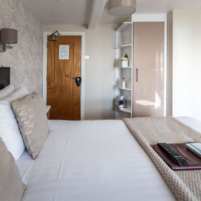Double Room, Sea View (Room11 3rd Floor) The Cumberland Promo Code