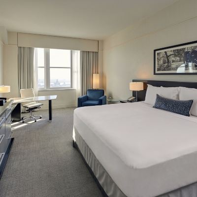 Deluxe Queen Room Loews Philadelphia Hotel Promo Code