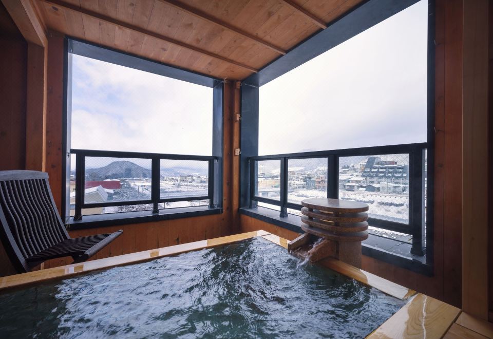 和洋式套房（带露天浴池）