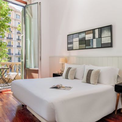 Standard Apartment With City View Aspasios Rambla Catalunya Suites Promo Code
