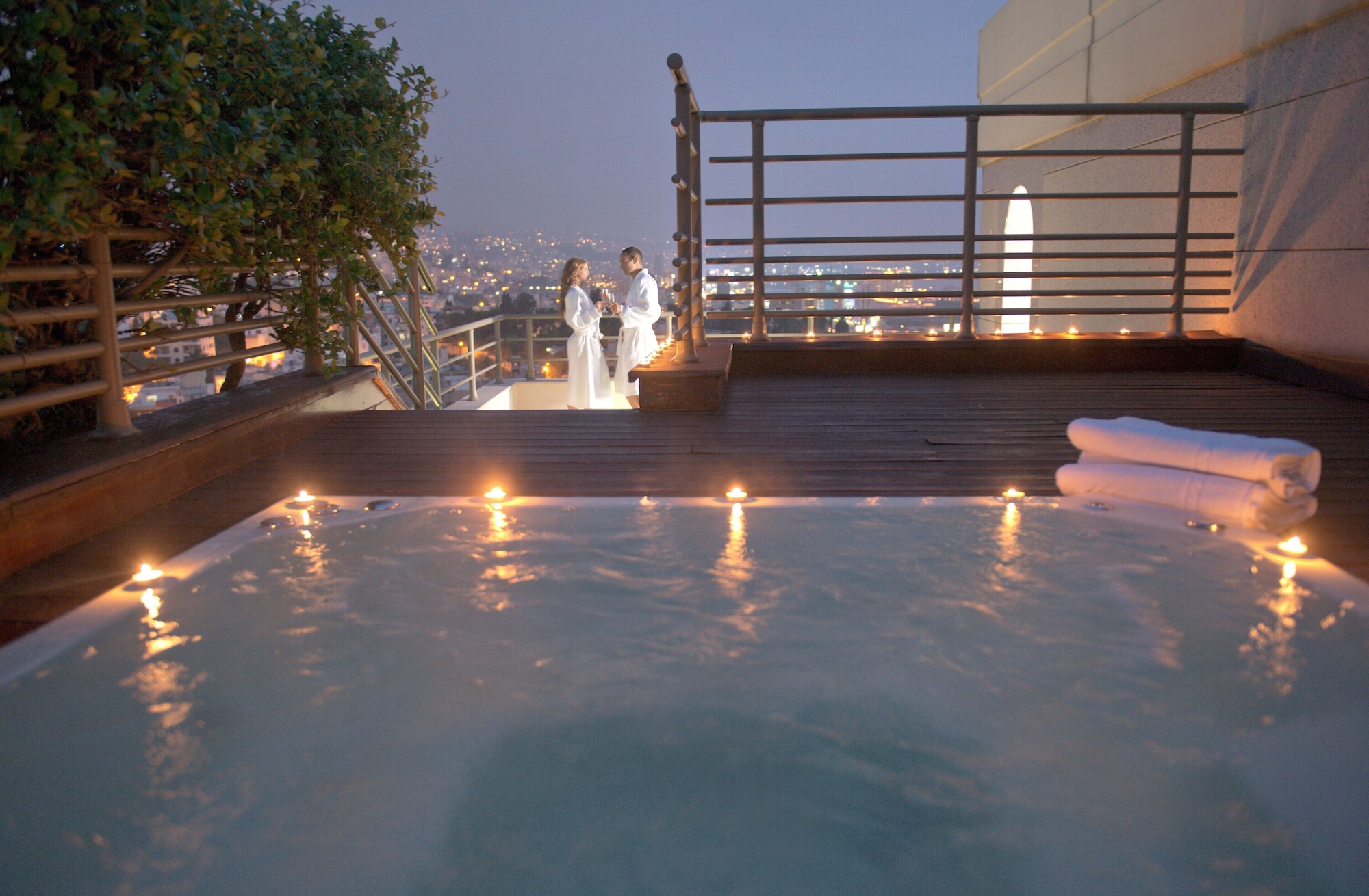 大使特大床套房