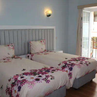 Grande Oceano Guest House Các khách sạn gần Nhà thờ Clerigos Tower