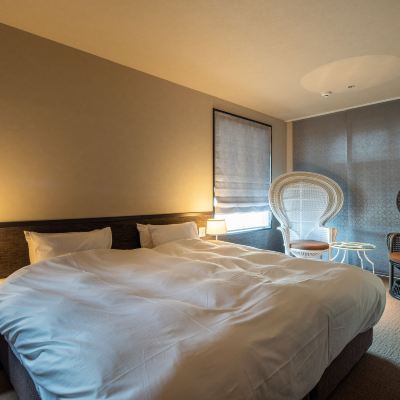 Room#502 Deluxe Room King La Viola Promo Code