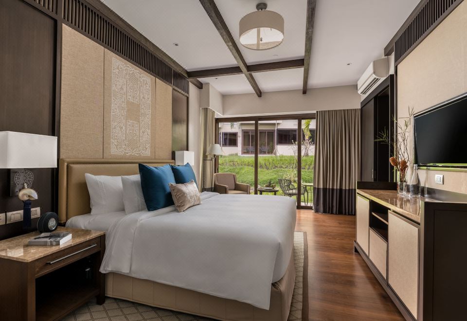 精致特大床套房