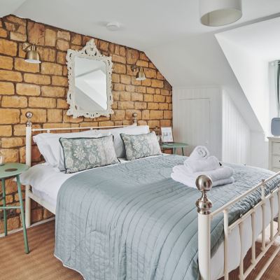 Luxury Double Room, Ensuite (Bq) The Lansdowne Promo Code