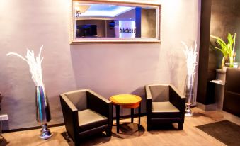 Hotel am Karlstor - Housity