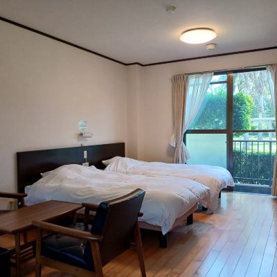 部屋タイプおまかせツインルーム 財宝健康保養センター　薩摩明治村 クーポン