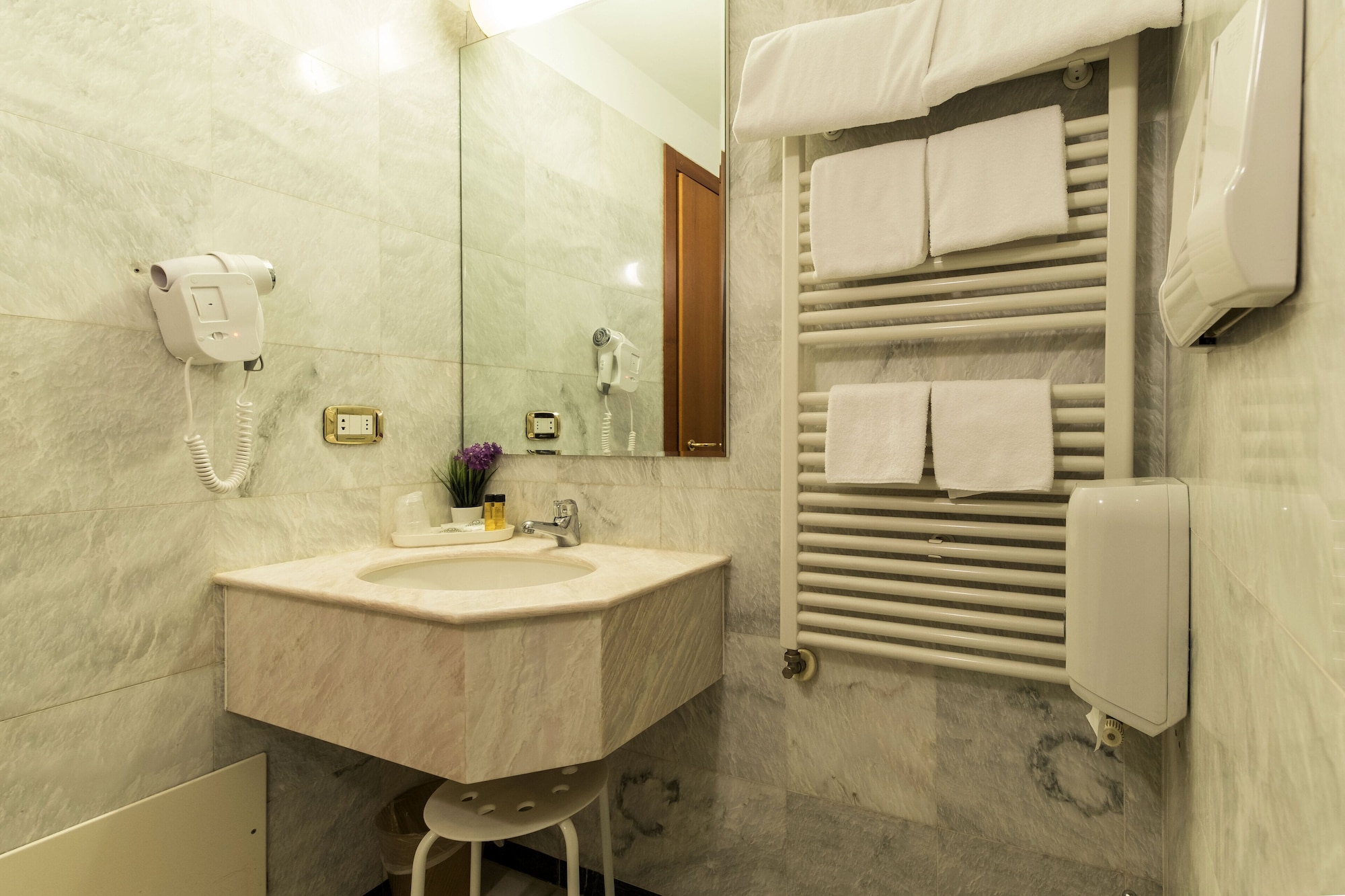 市景双人或双床间