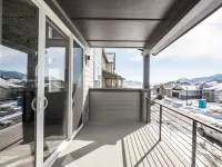 Modern Lake-View Escape in Hideout Near Park City Utah Hotels in Hideout