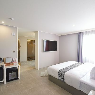 럭셔리룸 덴바스타 호텔 쿠폰