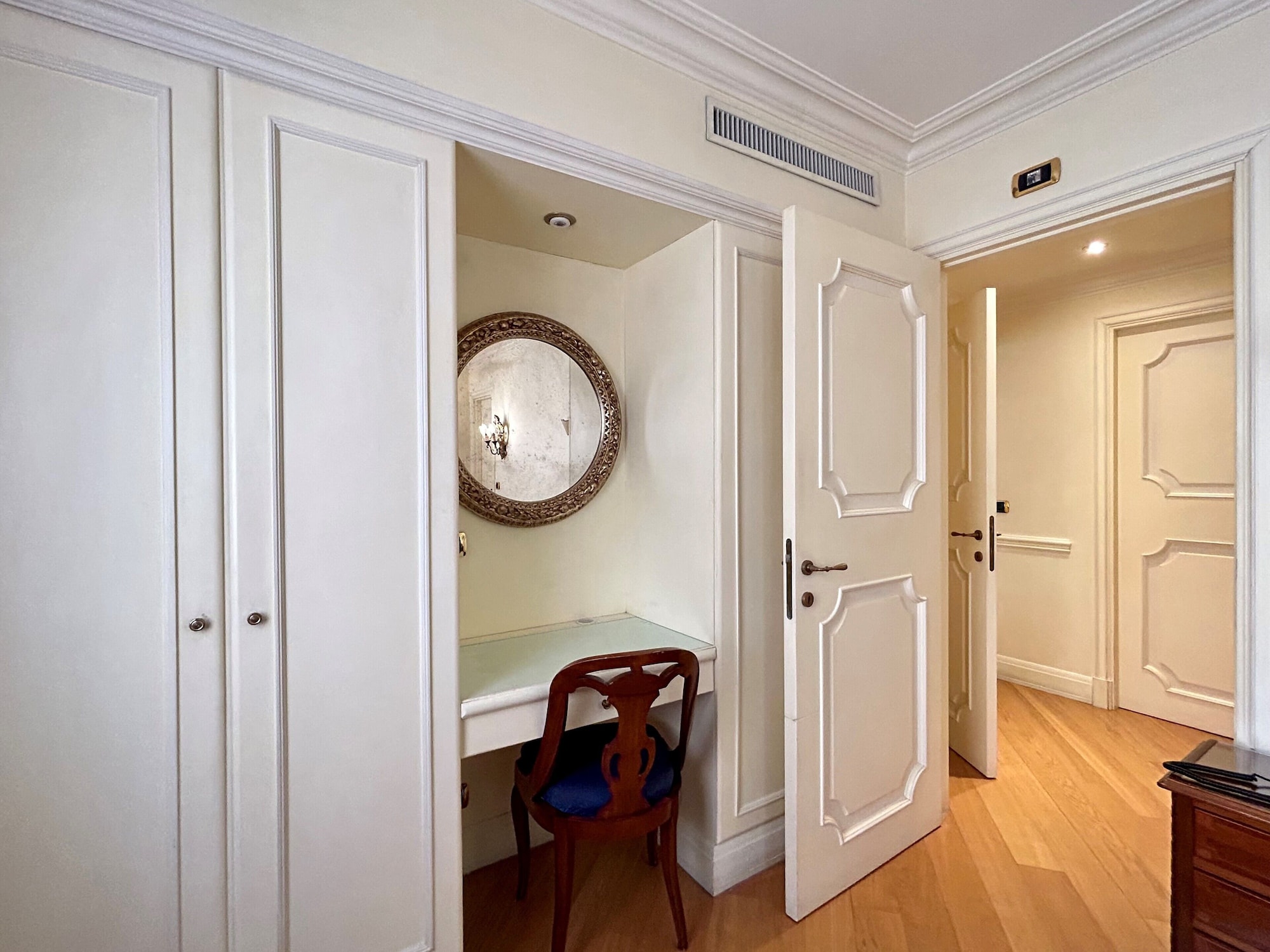 行政两卧室套房