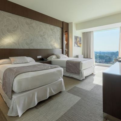 Deluxe Room, 2 Twin Beds Hotel Riu Plaza Guadalajara Promo Code