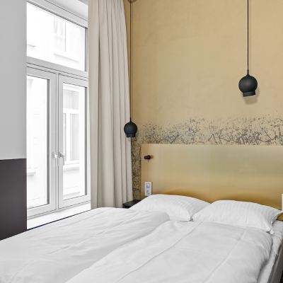 Standard Twin Room Comfort Hotel Karl Johan Oslo Promo Code