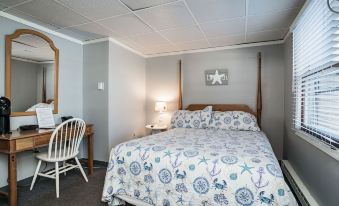 Carbone's Beachside Guest Rooms
