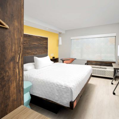 King Room Tru by Hilton San Antonio Downtown Riverwalk Promo Code
