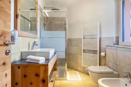 高级一卧室带阳台公寓