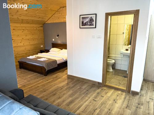 豪华双人床房（带加床）