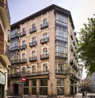 Catalonia El Pilar Hotels in 