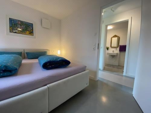 高级一卧室带阳台公寓