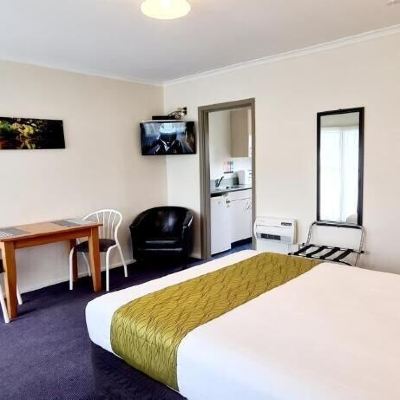 Double or Twin Room, Multiple Beds Parklands Motor Lodge Promo Code